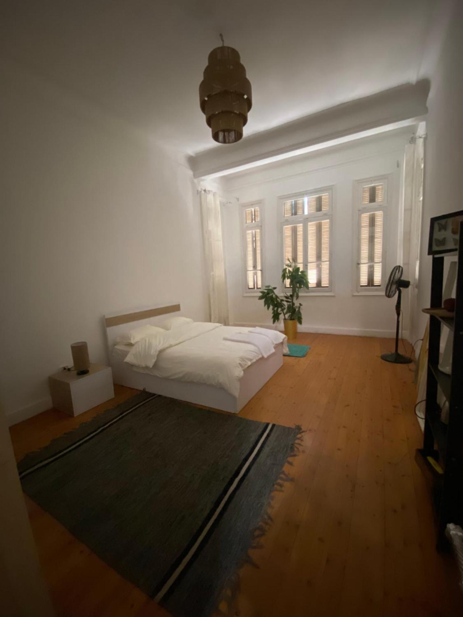 Modern Retro Overlooking Citycenter Le Caire